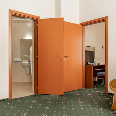 морський Hotel Odesa